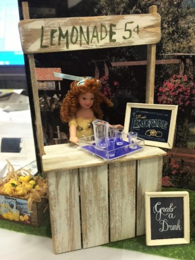 MiniCal's Jan 16 workshop: build a lemonade stand and dress a child vendor.