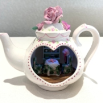 "Room in a Teapot" by Paula Holm. This project was a workshop at the NAME Greenville convention.